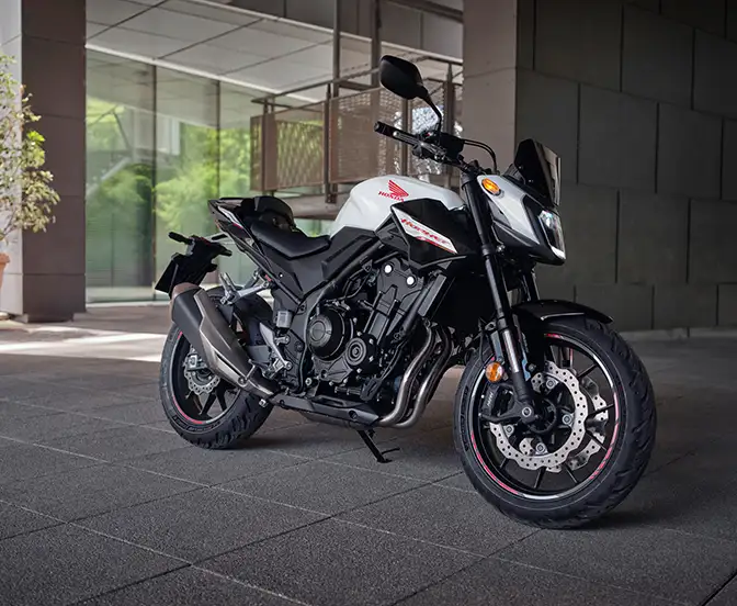 Nova Honda Hornet 500, novo design agressivo e moderno.