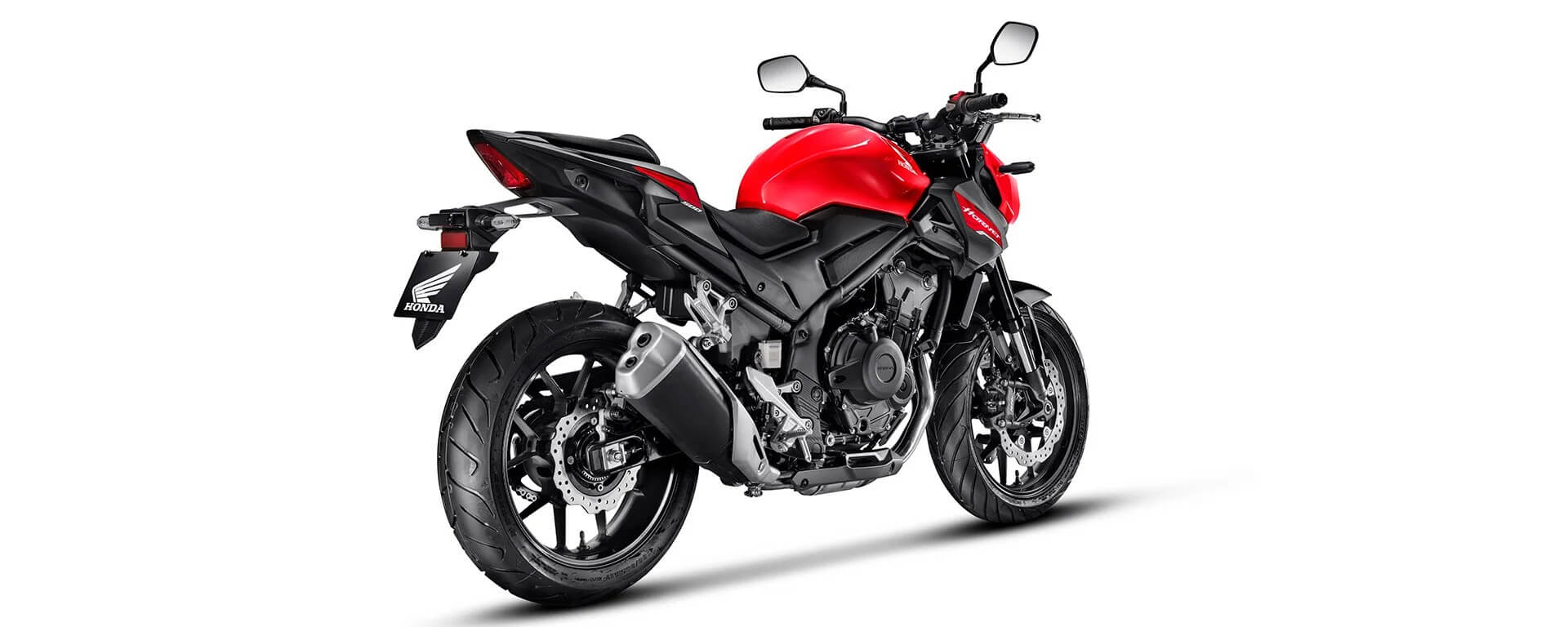 Nova Honda Hornet 500, conta com o controle de tração (Honda Selectable Torque Control), que monitora a rotação das rodas através de sensores de velocidade.