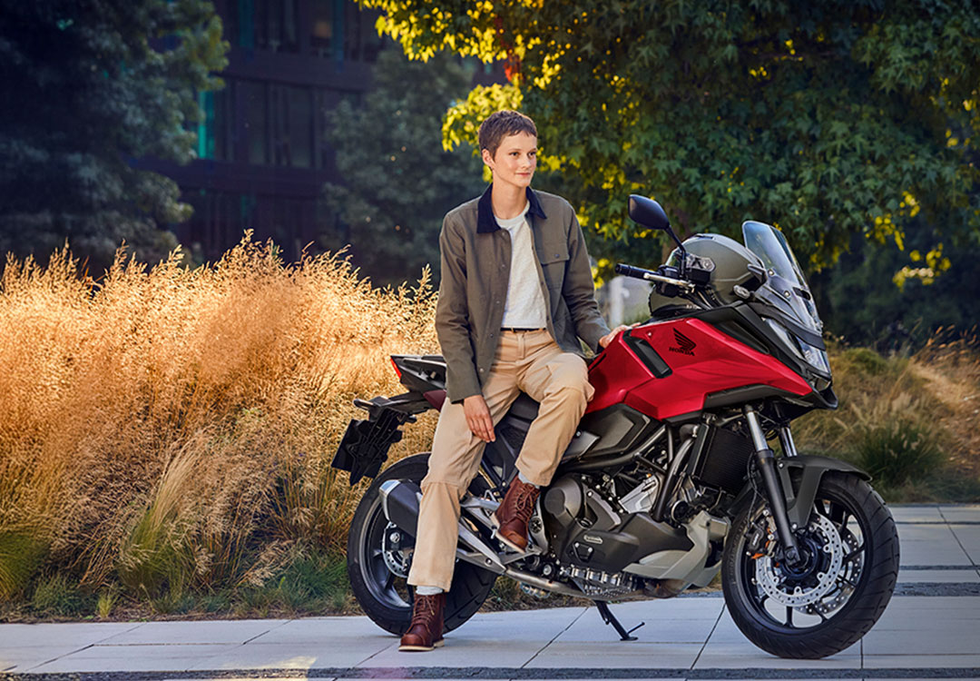 NC750X_202511_DETALHES_CAPA01