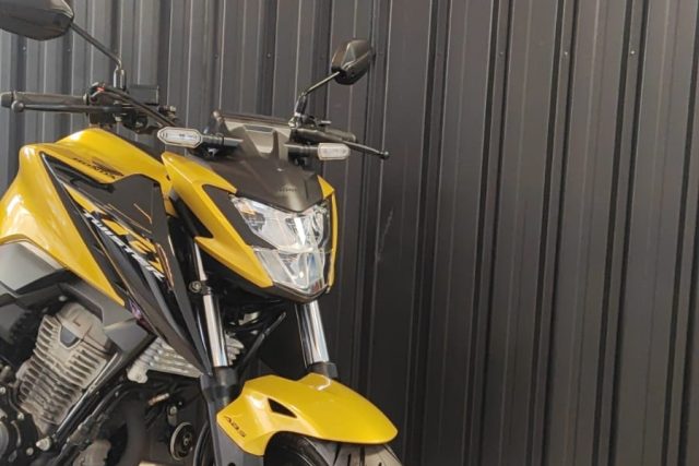 MOTO SEMINOVA HONDA CB TWISTER NA FREEWAY 02322