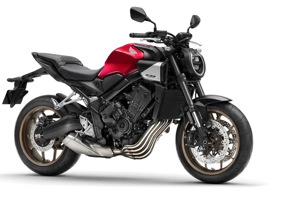Nova CB650R 2025 na Freeway Honda. Pronta para Aventuras e cheia de estilo esportivo, motor 4 cilindros, painel moderno e performance ideal para quem ama pilotar com estilo e tecnologia.