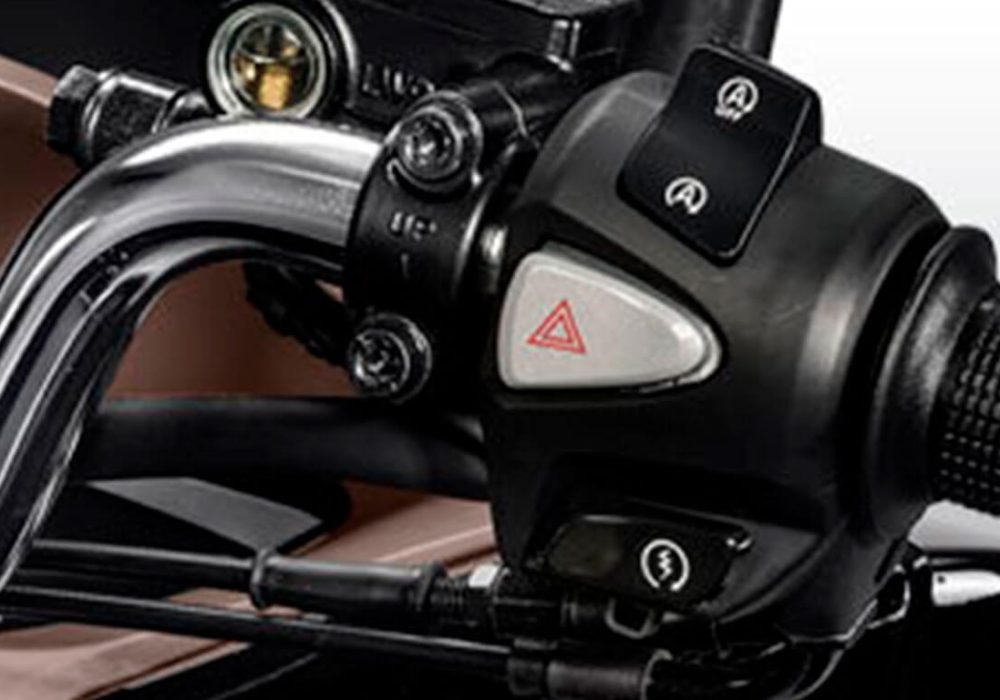 Scooter Honda PCX 2025 – conforto, economia e estilo para o dia a dia urbano