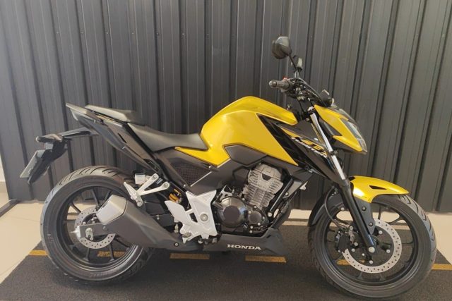 MOTO SEMINOVA HONDA CB TWISTER NA FREEWAY 02322