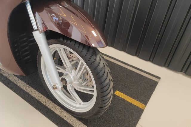 MOTO SEMINOVA HONDA SH 150i NA FREEWAY 00364