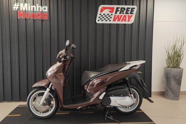 MOTO SEMINOVA HONDA SH 150i NA FREEWAY 00364