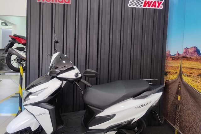 MOTO SEMINOVA HONDA FREEWAY 21920