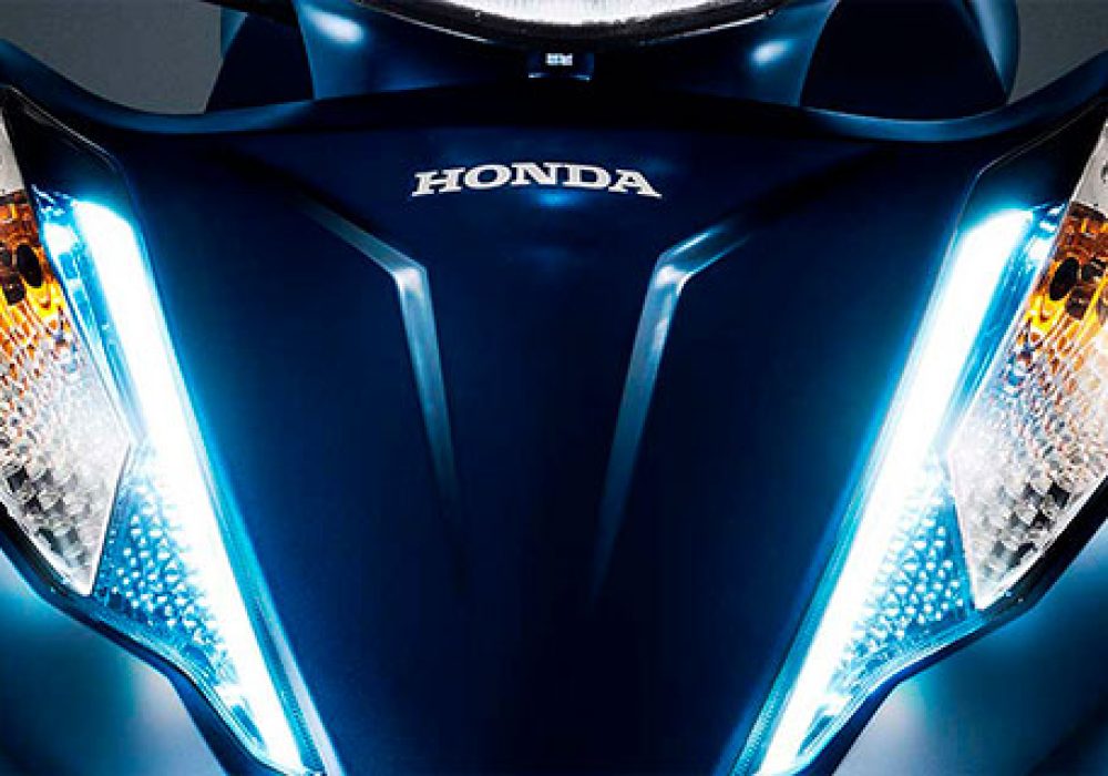 Conheça a nova Honda Biz 125 2025! Com design moderno, freios práticos e entrada USB-C, é a moto perfeita para quem busca estilo e funcionalidade. Agende um test ride e descubra mais!