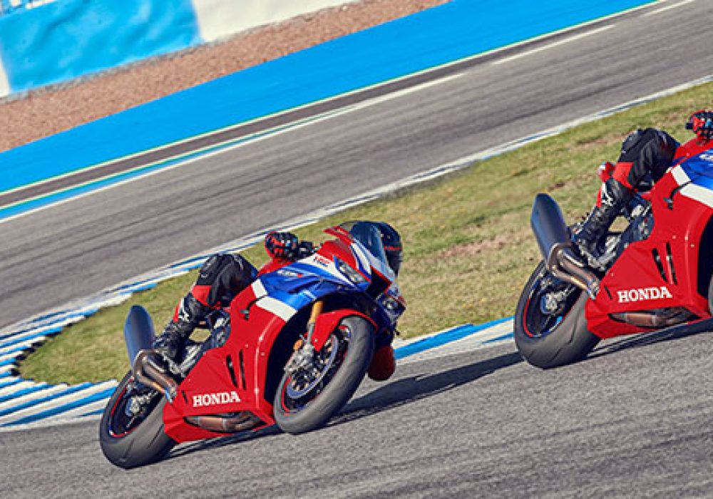CBR1000RR_Tipagem04_202605 CBR1000RR_Tipagem04_202605