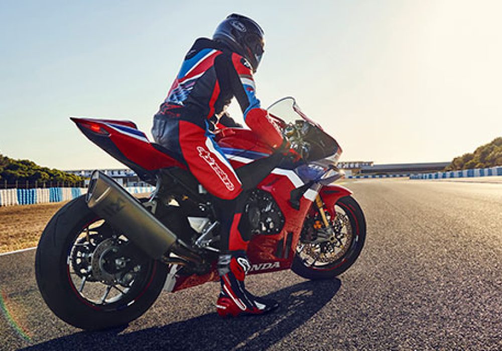 CBR1000RR_Tipagem06_202605 CBR1000RR_Tipagem06_202605