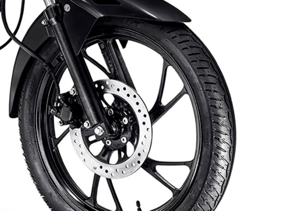 A CG 160 Start é perfeita para quem quer economia e qualidade. Design moderno e freios CBS, ela é ótima para enfrentar o trânsito com segurança e estilo.