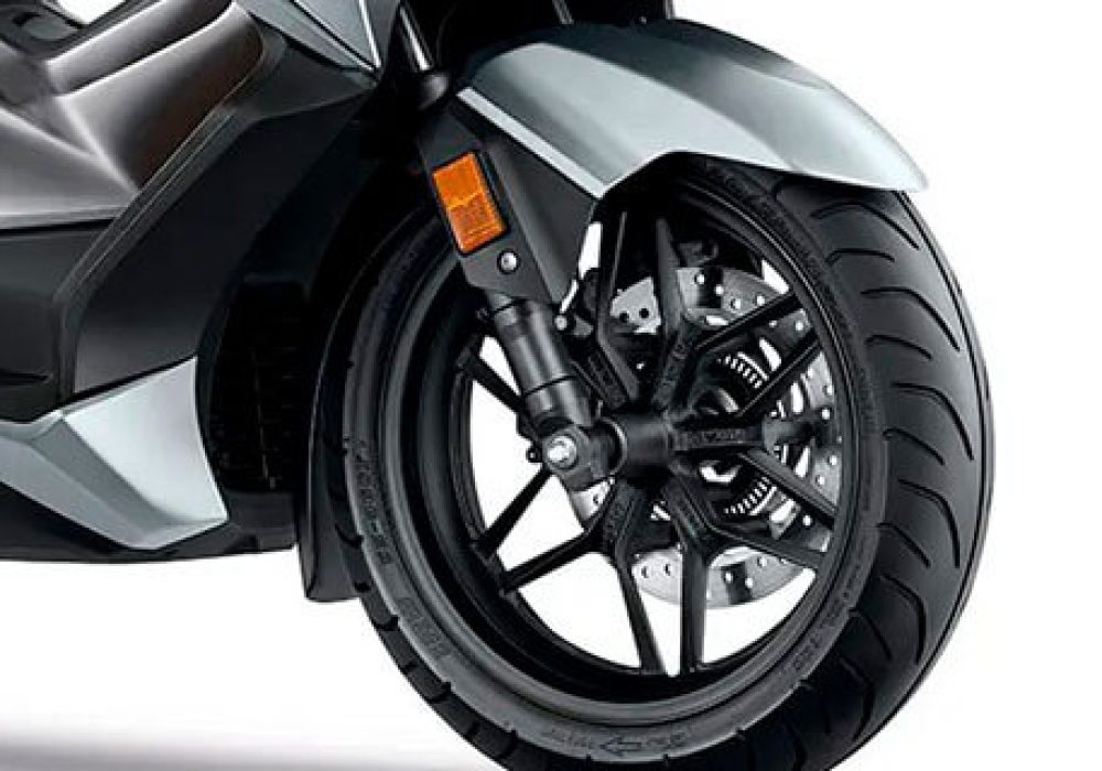 Concessionária Honda Freeway | Motos Honda 0 KM é na Honda Freeway, conheça mais da Forza 350 O próximo item da sua coleção.