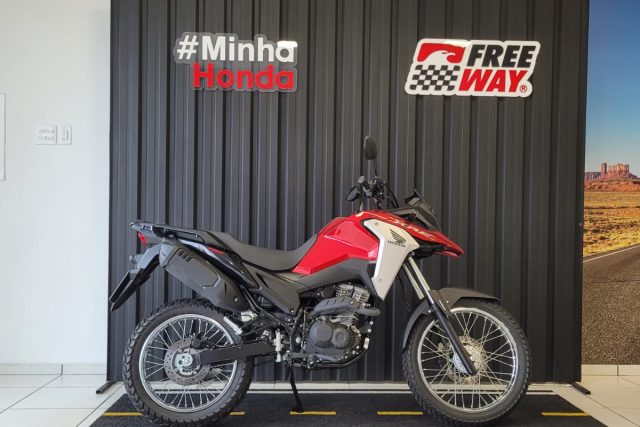 MOTO SEMINOVA HONDA XRE 190 NA FREEWAY 22062