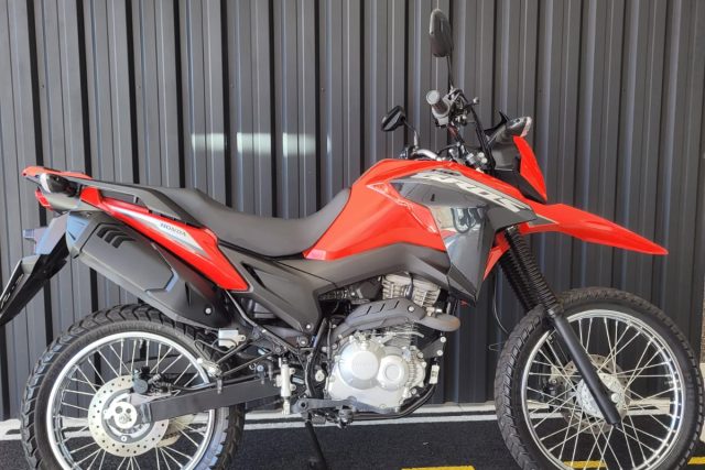 MOTO SEMINOVA NXR160 BROS NA FREEWAY 44211