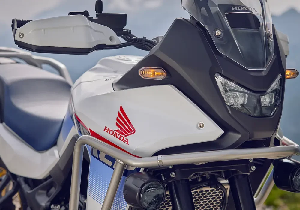 TRANSALP750_202511_detalhe_moto-honda-transalp-750-vista-de-perto