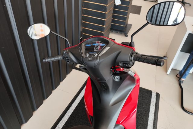 MOTO SEMINOVA HONDA BIZ 125 44323 NA FREEWAY