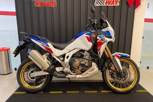 MOTO SEMINOVA CRF1100L AFRICA TWIN 00072