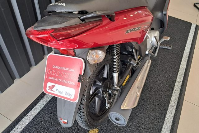 MOTO SEMINOVA HONDA BIZ 125 07649 NA FREEWAY