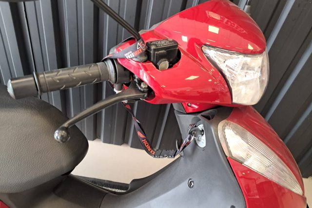 MOTO SEMINOVA HONDA BIZ 125 07649 NA FREEWAY