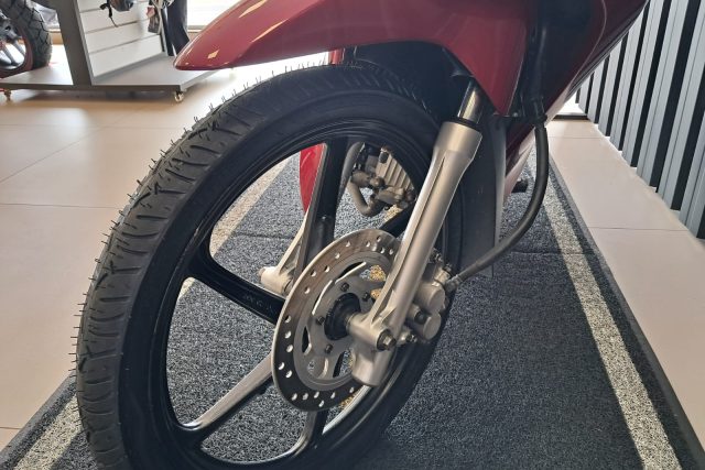 MOTO SEMINOVA HONDA BIZ 125 07649 NA FREEWAY