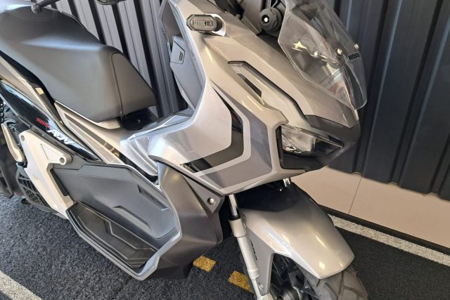 MOTO SEMINOVA HONDA ADV 14936 NA FREEWAY