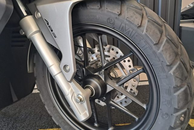 MOTO SEMINOVA HONDA ADV 14936 NA FREEWAY