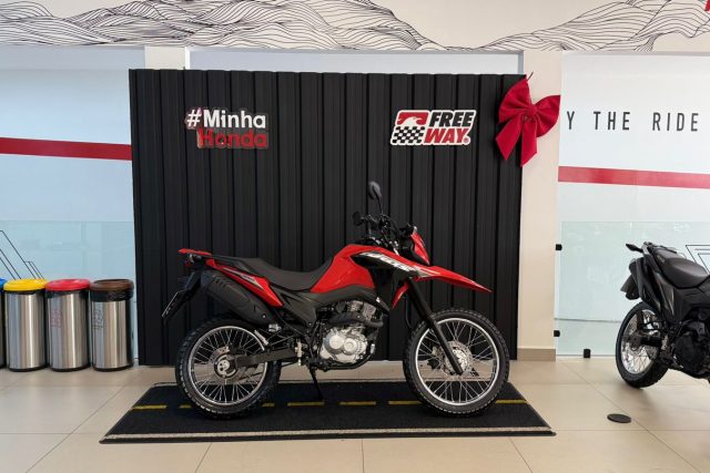 MOTO SEMINOVA HONDA NXR160 BROS 70811 NA FREEWAY