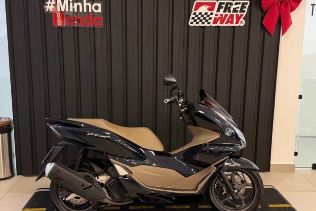MOTO SEMINOVA HONDA PCX NA FREEWAY 003497