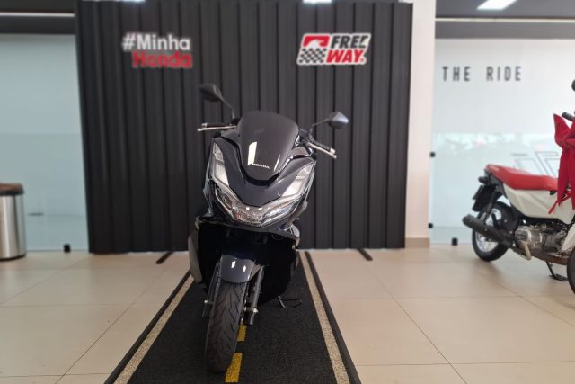 MOTO SEMINOVA HONDA PCX NA FREEWAY 03497