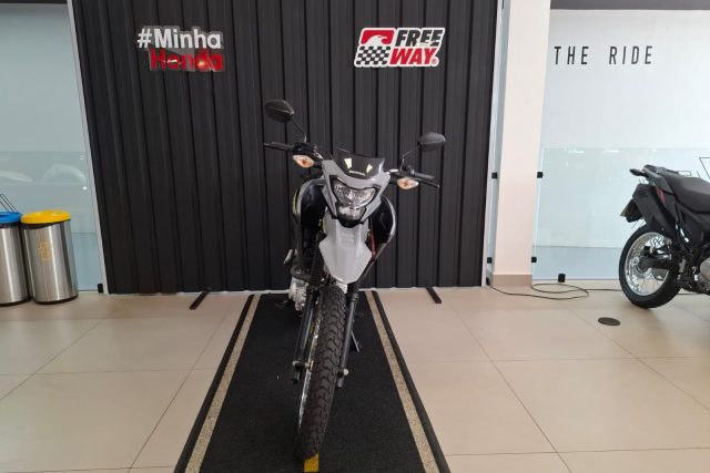 MOTO SEMINOVA HONDA NXR160 BROS 00275 NA FREEWAY - PUBLICADA ATUAL