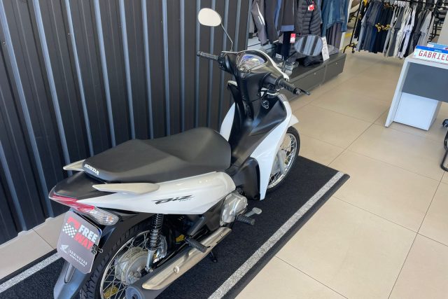 WhatsApp-Image-2026-02-06-at-11.35.16-3