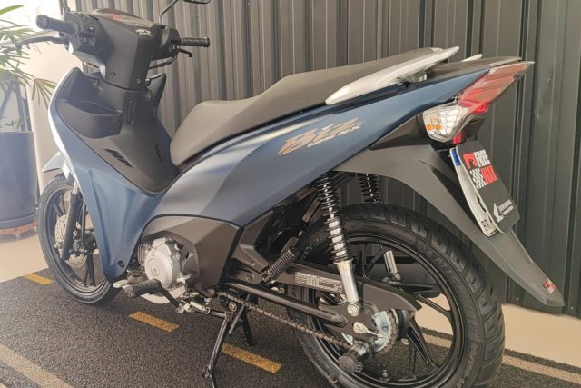 b594e2b7-f473-4626-aaea-22b8549a382b