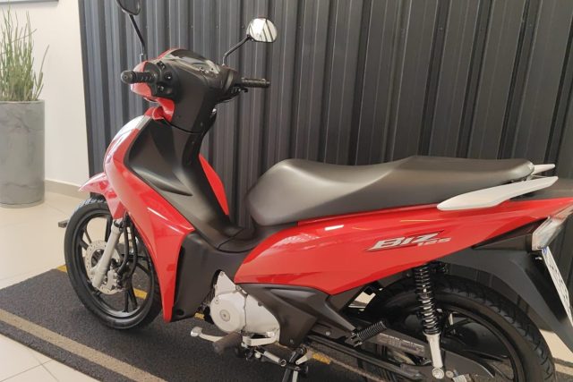 MOTO SEMINOVA HONDA BIZ 125 39083 NA FREEWAY