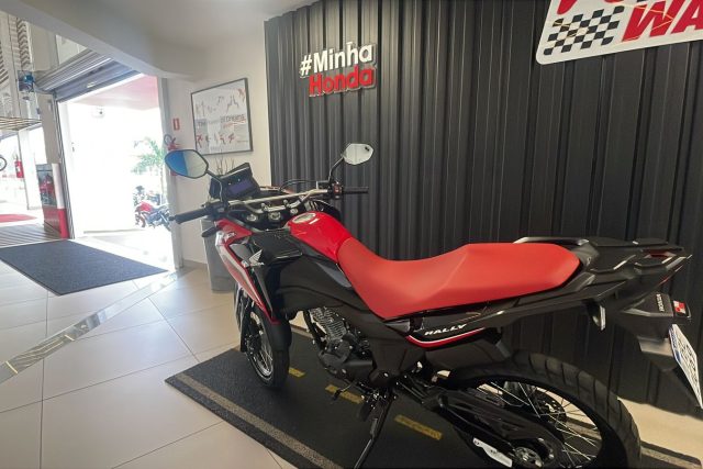 MOTO SEMINOVA HONDA SAHARA 300i NA FREEWAY 07214 - PUBLICADA ATUAL