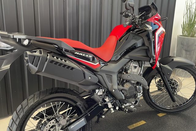 MOTO SEMINOVA HONDA SAHARA 300i NA FREEWAY 07214 - PUBLICADA ATUAL