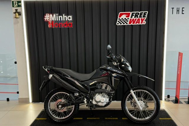 MOTO SEMINOVA DISPONÍVEL NO GRUPO FREEWAY, CONCESSIONÁRIA FREEWAY CAMPO MOURÃO. MOTO HONDA, MODELO NXR 160 BROS, REFERENCIA 093163.