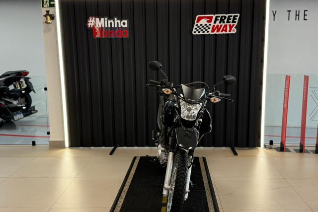 MOTO SEMINOVA DISPONÍVEL NO GRUPO FREEWAY, CONCESSIONÁRIA FREEWAY CAMPO MOURÃO. MOTO HONDA, MODELO NXR 160 BROS, REFERENCIA 093163.
