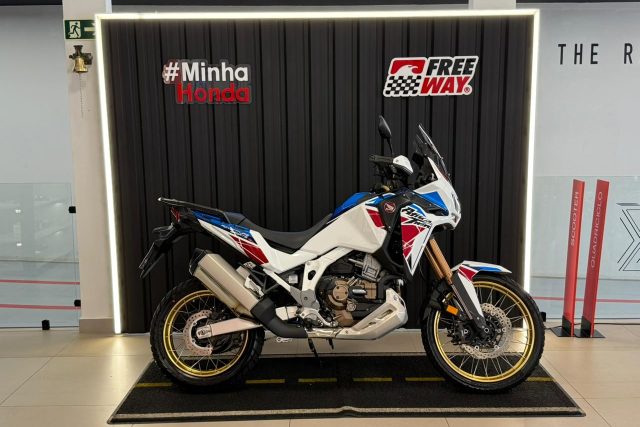 MOTO SEMINOVA DISPONÍVEL NO GRUPO FREEWAY, CONCESSIONÁRIA MARINGÁ (MATRIZ). MOTO HONDA, MODELO CRF 1100L AFRICA TWIN, REFERENCIA 000053.