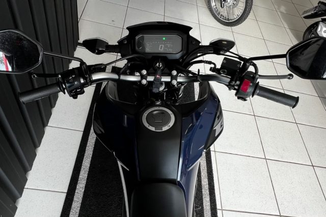 MOTO SEMINOVA DISPONÍVEL NO GRUPO FREEWAY, CONCESSIONÁRIA CIANORTE II-PR. MOTO HONDA, MODELO NXR 160 BROS, REFERENCIA 029361.