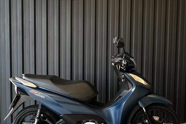 MOTO SEMINOVA DISPONÍVEL NO GRUPO FREEWAY, CONCESSIONÁRIA CIANORTE II-PR. MOTO HONDA, MODELO BIZ 125, REFERENCIA 028108.