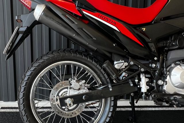 MOTO SEMINOVA DISPONÍVEL NO GRUPO FREEWAY, CONCESSIONÁRIA CIANORTE II-PR. MOTO HONDA, MODELO NXR 160 BROS, REFERENCIA 011918.
