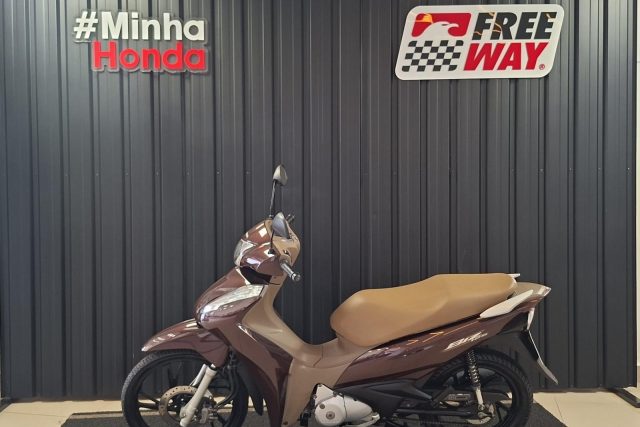 MOTO SEMINOVA DISPONÍVEL NO GRUPO FREEWAY, CONCESSIONÁRIA MARINGÁ (MATRIZ). MOTO HONDA, MODELO BIZ 125, REFERENCIA 072882.