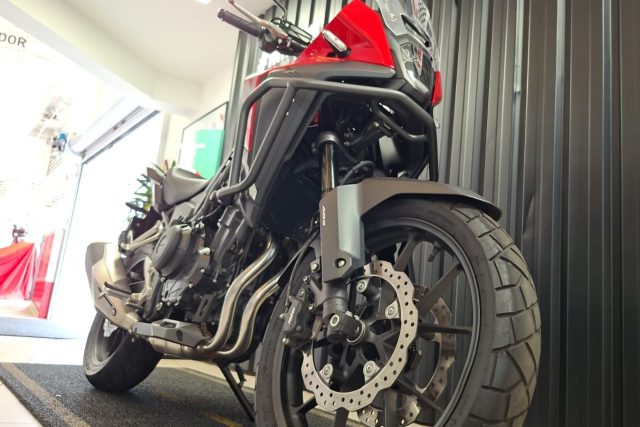 MOTO SEMINOVA DISPONÍVEL NO GRUPO FREEWAY, CONCESSIONÁRIA MARINGÁ (MATRIZ). MOTO HONDA, MODELO NX 500, REFERENCIA 100099.