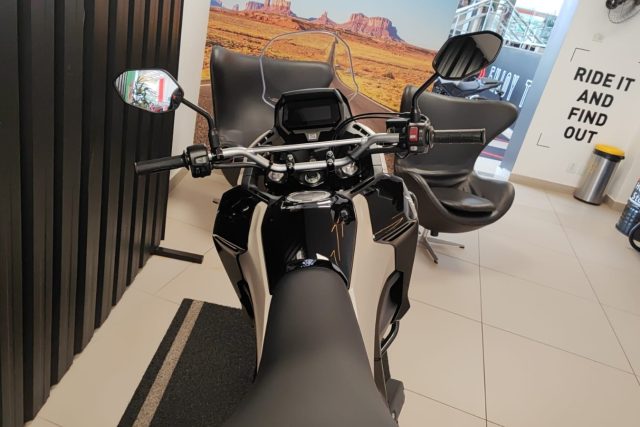 MOTO SEMINOVA DISPONÍVEL NO GRUPO FREEWAY, CONCESSIONÁRIA MARINGÁ (MATRIZ). MOTO HONDA, MODELO XRE 300 SAHARA, REFERENCIA 012055.