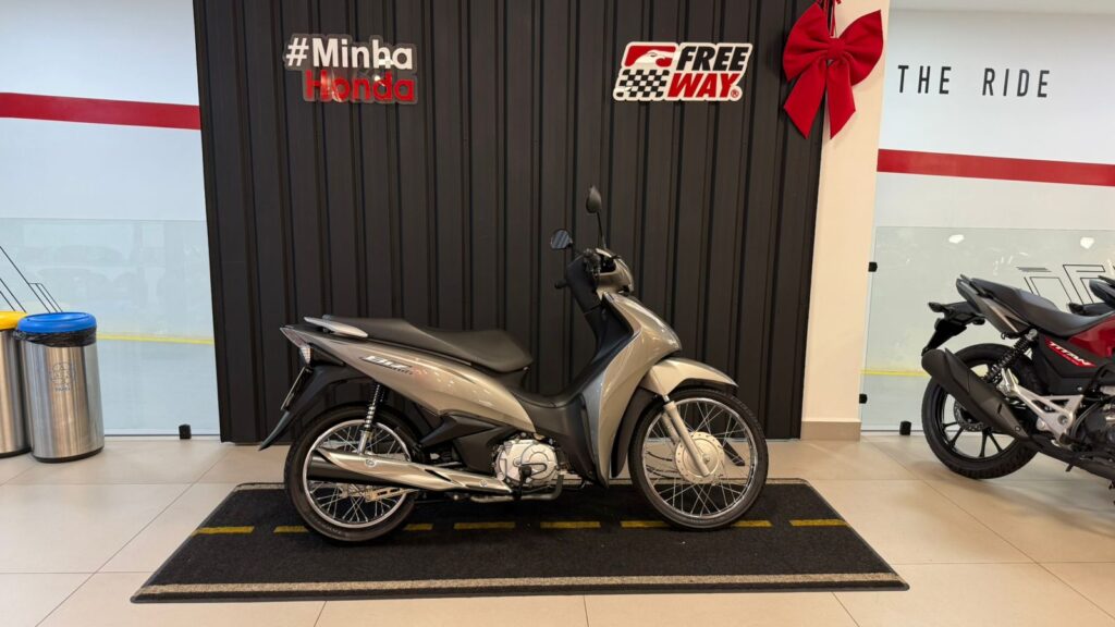 MOTO SEMINOVA HONDA BIZ 110 NA FREEWAY 01084