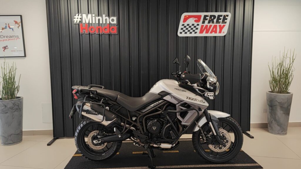 MOTO SEMINOVA Triumph Tiger XRX 800 NA FREEWAY 35765